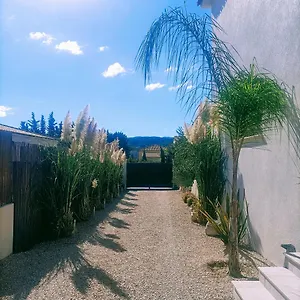 Douce Provence Magnifique Neuf Avec Jardin Proche Du Centre Appartement